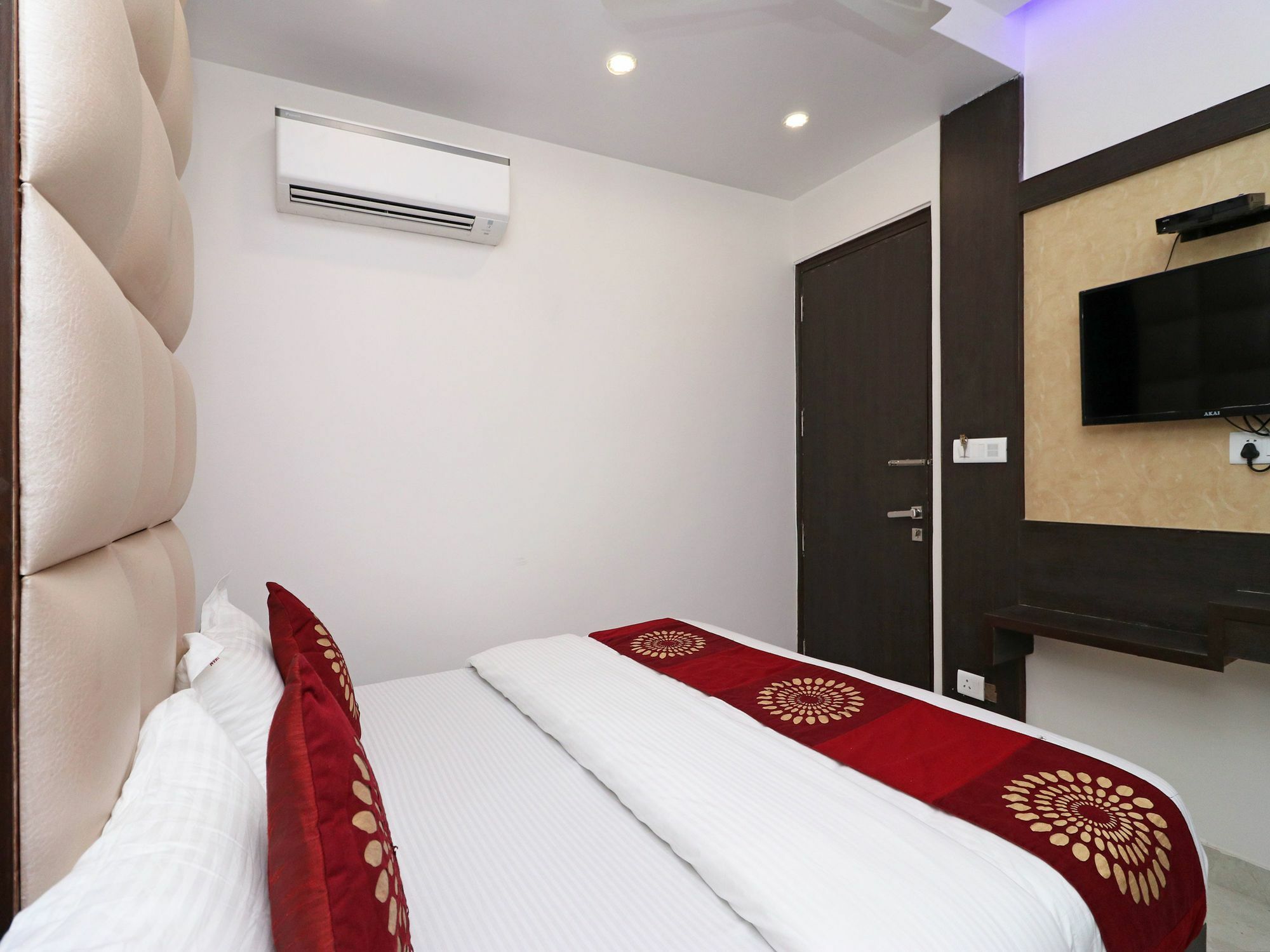 Oyo 11593 Hotel Aman Guest House New Delhi Exterior photo