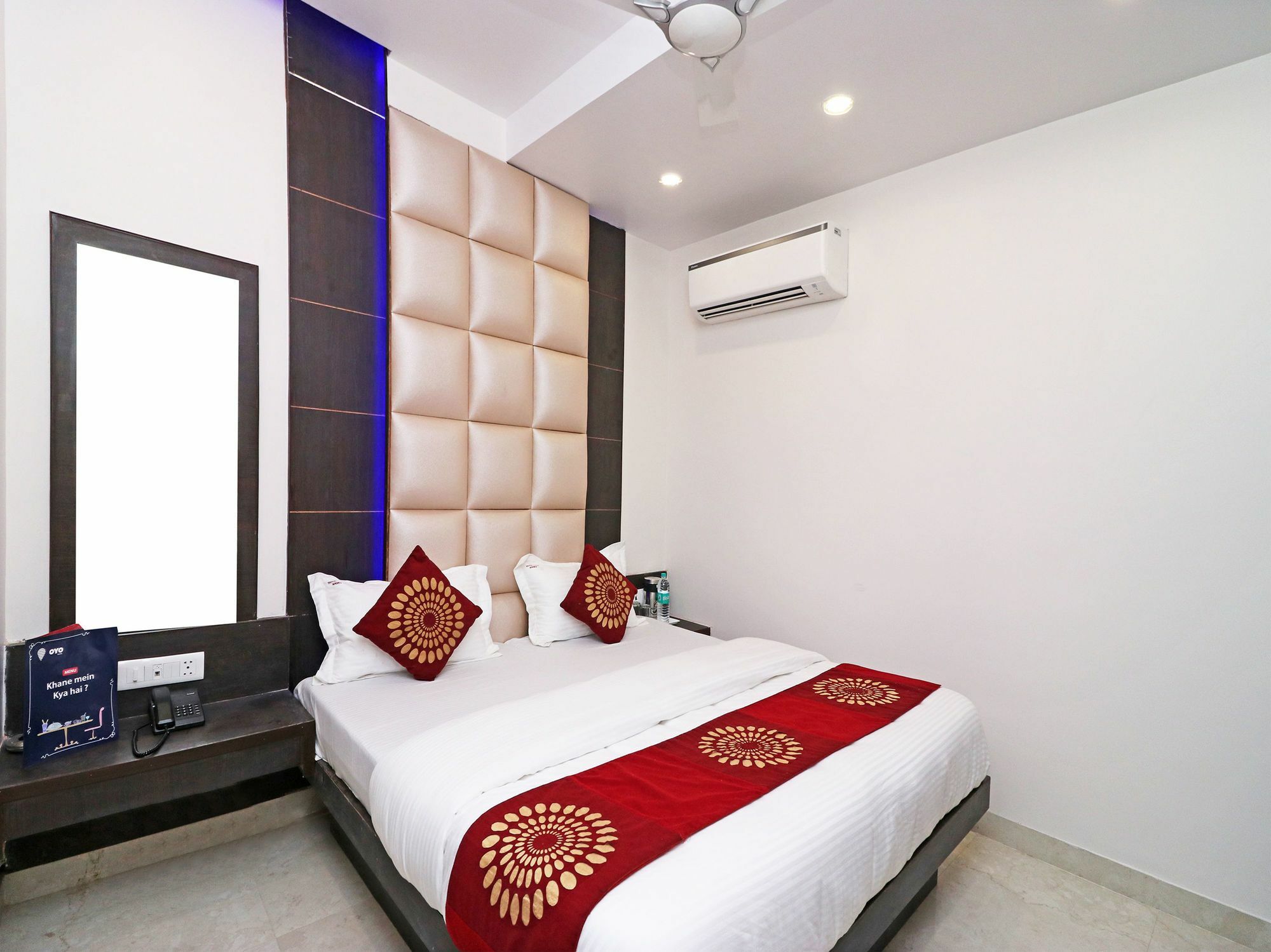 Oyo 11593 Hotel Aman Guest House New Delhi Exterior photo